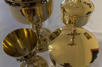 Thumbnail for the post titled: Renowacja naczyń liturgicznych.