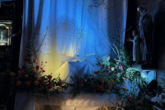 Thumbnail for the post titled: Triduum Paschalne.